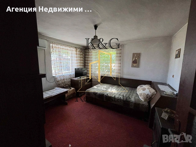 Тухлена къща на плоча в кв " Житница " , снимка 3 - Къщи - 55260574