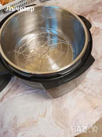 Мултикукър Instant Pot XL, снимка 4 - Мултикукъри - 55686712