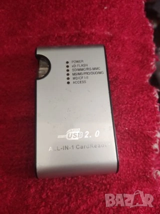 Четец за карта памет с 4 порта за 4 различни вида карти памет Card reader all in 1 адаптер адаптор, снимка 2 - USB Flash памети - 54570892