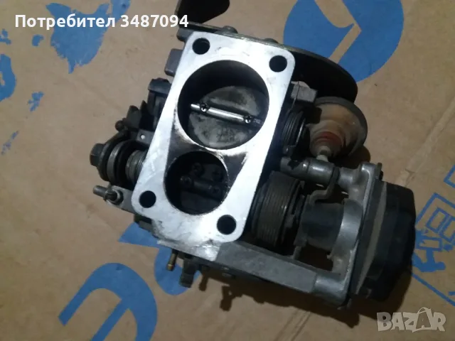 Дроселова клапа за Audi 80 / 100 / А6 С4