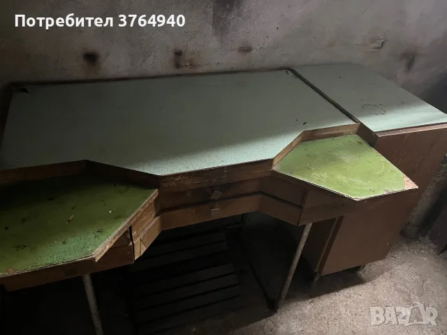 Старо часовникарско бюро (маса) с шкаф, снимка 2 - Антикварни и старинни предмети - 55353485
