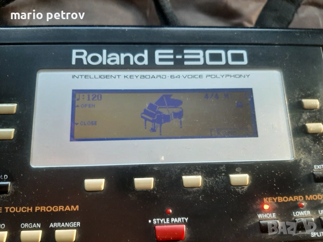 Продавам синтезатор ROLAND E-300 Цена-180 Евро, снимка 4 - Синтезатори - 54072832