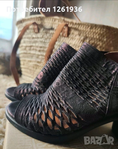 Дамски сандали 