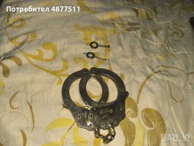 Белезници комплект, снимка 8 - Екипировка - 55177449