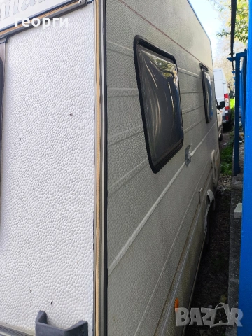 Компактна и функционална каравана Sterckeman, снимка 4 - Каравани и кемпери - 54188063