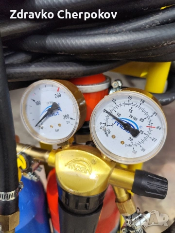 Мобилен оксижен 2х8литра бутилки , снимка 9 - Други инструменти - 54217456