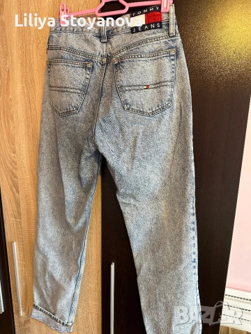Дамски дънки Tommy Hilfiger, снимка 4 - Дънки - 54095184