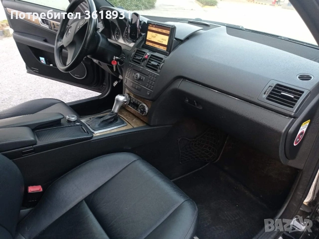 Mercedes C320 avangarde ,4x4, снимка 6 - Автомобили и джипове - 54269915