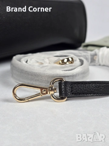 Нова дамска чанта Trussardi – черна със златисти детайли, снимка 5 - Чанти - 54410782
