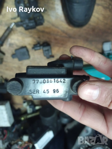 Вакуум клапан за Renault Laguna I , 7700861642, снимка 3 - Части - 54399553