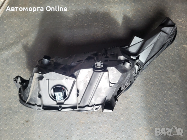 Фар десен за Range Rover Velar със забележки, снимка 4 - Части - 54147394