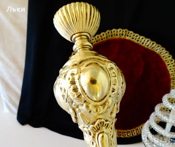 Величествен бронзов свещник 1.7 кг.,позлата,барок. , снимка 6 - Антикварни и старинни предмети - 54555725