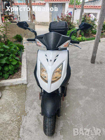 Скутер Kymco Dj50s, снимка 4 - Мотоциклети и мототехника - 54431003