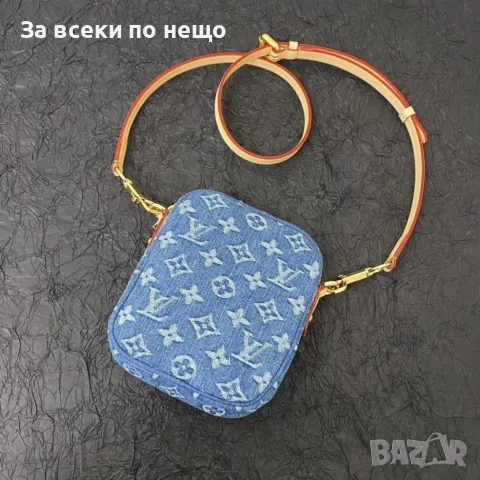 LV / Crossbody / Blue / Дамска Синя Чанта Естествена Кожа За През Рамо 13x18x5см Код ch58, снимка 3 - Чанти - 55421182
