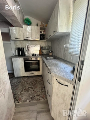 Къща район Царете , снимка 2 - Къщи - 54561772