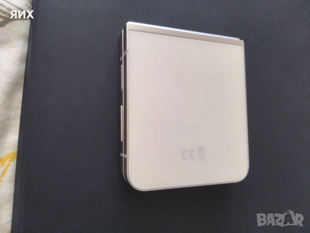 Samsung Z flip7 FE, снимка 8 - Samsung - 54532568