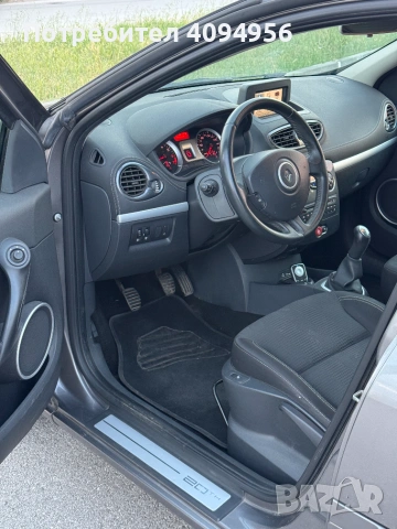 Renault Clio 20th Edition, снимка 8 - Автомобили и джипове - 55053810