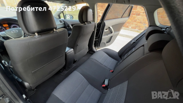 Toyota Avensis 2.2 D-4D 2014г, снимка 11 - Автомобили и джипове - 54598545