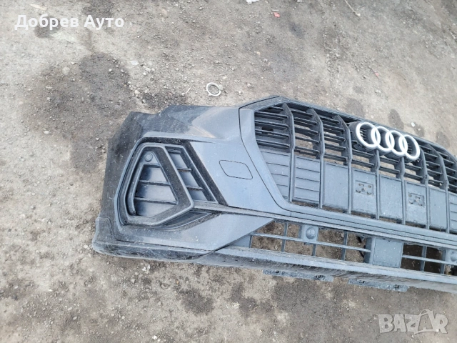 Предна броня Audi Q3 8F , снимка 2 - Части - 54520543