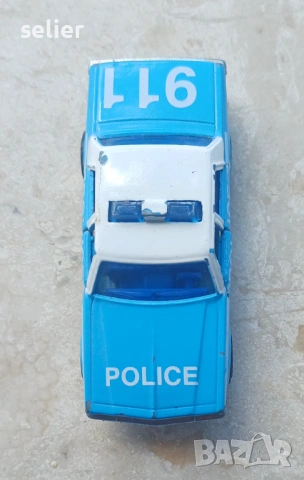 метална количка Chevrolet Impala от френската марка Majorette. Моделът е с каталожен номер № 240 и е, снимка 4 - Колекции - 54551943