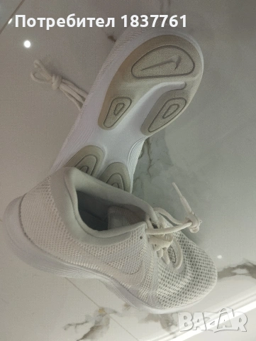 Мъжки маратонки NIKE 40, снимка 5 - Ежедневни обувки - 54241541