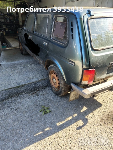 Лада Нива 1.7 i за части, снимка 4 - Автомобили и джипове - 55281280