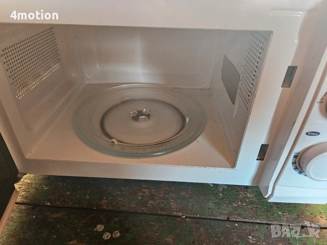 Микровълнова SANG за части, снимка 2 - Микровълнови - 54168342