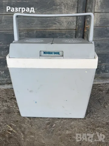 Хладилна чанта MOBICOOL 12V и 220V  26L