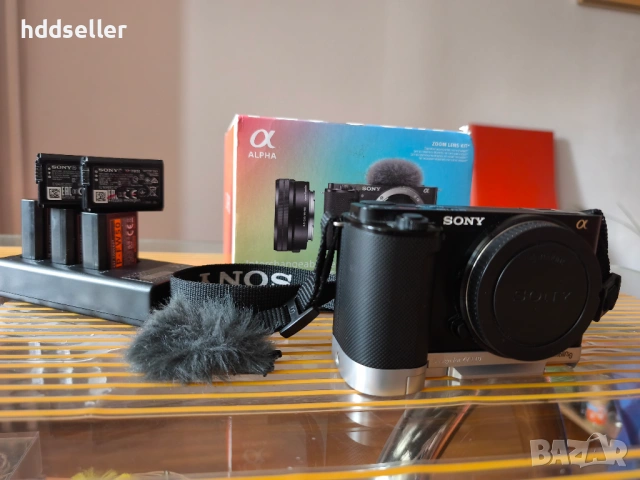 Продавам Sony ZV-E10 на 7000 кадъра в отлично състояние, снимка 4 - Фотоапарати - 54605556