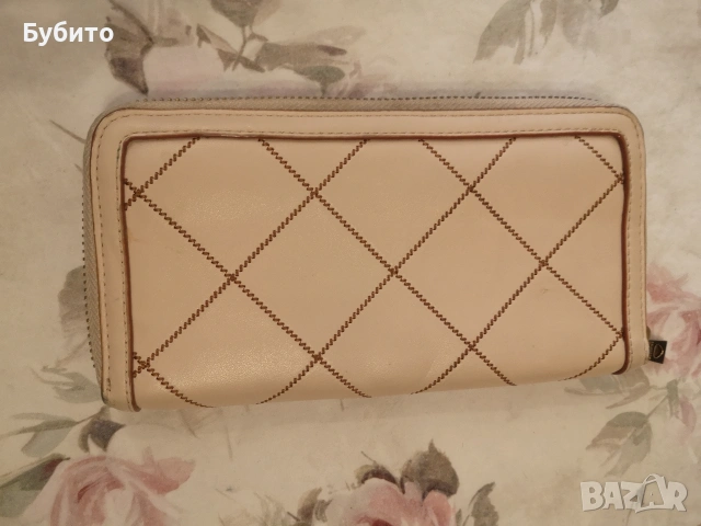 Страхотни протмоненца LOVE Moschino, Hermes, DKNY, Fosiil , снимка 2 - Портфейли, портмонета - 54481182