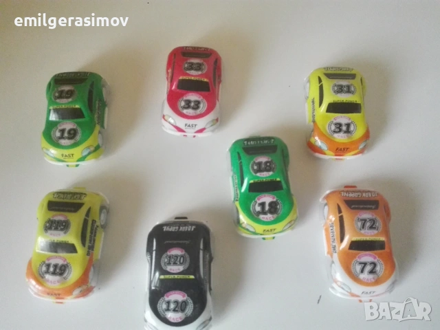 Пощенски картички, пластмасови колички и войници., снимка 13 - Колекции - 49027909