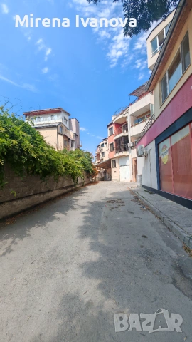 Паркомясто в гараж