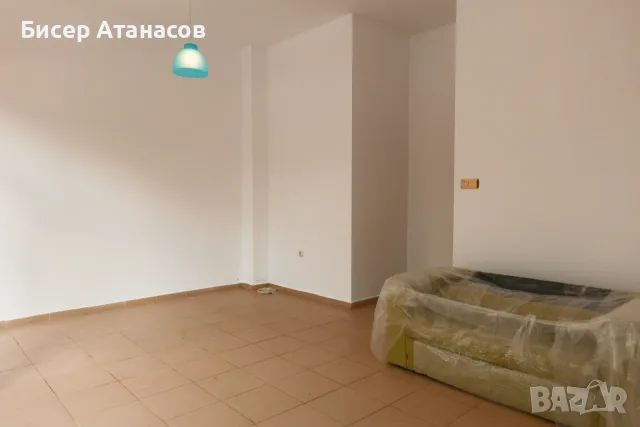 # Представителен партерен бизнес имот с 5 м витрина | Кабинет • Офис • Салон • Магазин | Бриз, Варна, снимка 9 - Други - 55376379