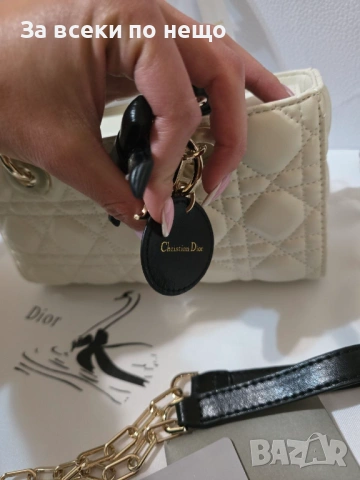 Dior D-Joy Дамска Бяла Чанта Код Brand Luxury Fashion4, снимка 4 - Чанти - 54953078