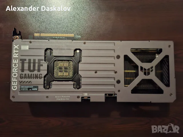 ASUS TUF Gaming RTX 5090 32GB OC Edition - 25 МЕС. ГАРАНЦИЯ, пълен комплект, почти неизползвана, снимка 3 - Видеокарти - 55338036