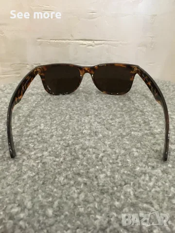 Ray-Ban Wayfarer RB2151 Unisex слънчеви очила, снимка 5 - Слънчеви и диоптрични очила - 55353284