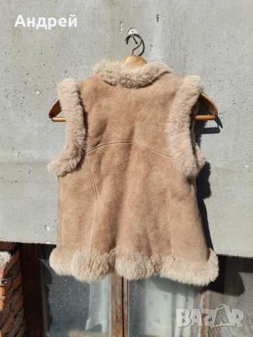 Стар Дамски кожен елек от естествена кожа, снимка 4 - Други ценни предмети - 53985255