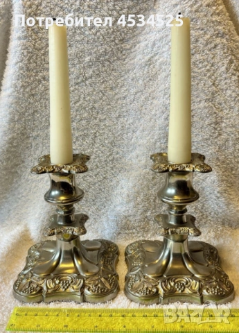  Английски посребрени свещници – Rococo Revival 📅 ок. 1900–1920 г. | Комплект от 2 бр.