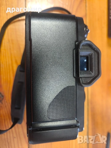 Canon T50, снимка 4 - Фотоапарати - 54602038