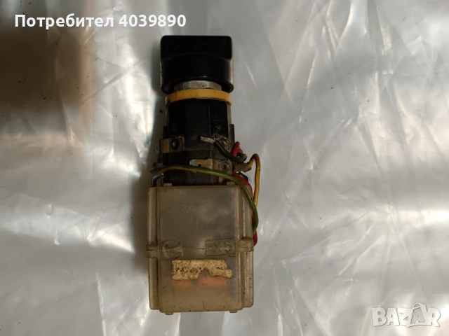 Ключ за чистачки на Вартбург , снимка 3 - Части - 54019076