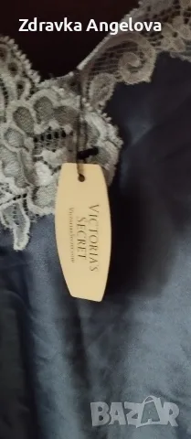 Сатенена нощница Victoria 'S Secret. Оригинална с етикет., снимка 5 - Нощници - 55536625