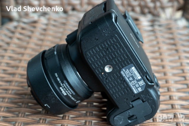 Nikon D5200 + Nikon AF-S DX 35mm f/1.8G, снимка 5 - Фотоапарати - 54095251