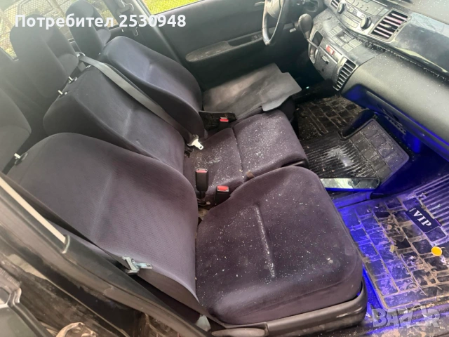 Honda FR-V 2.2d На Части, снимка 9 - Автомобили и джипове - 54673891