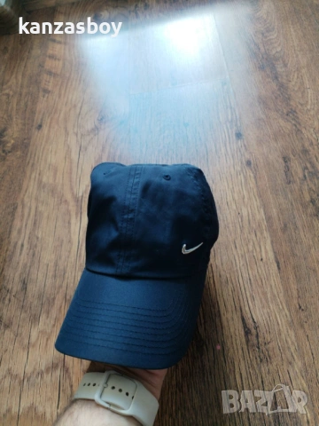 Nike metal swoosh cap - страхотна шапка, снимка 4 - Шапки - 54519374