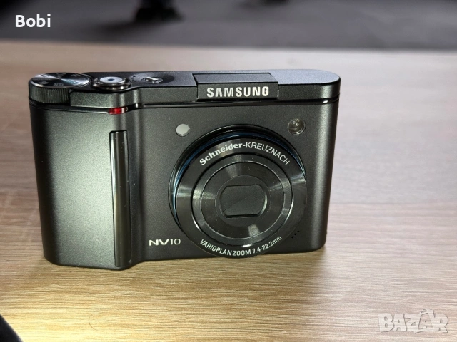 Samsung NV10, снимка 3 - Фотоапарати - 54036676