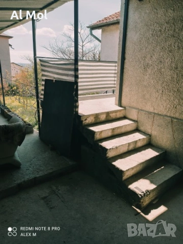 Парцел с къща в Аксаково , снимка 2 - Парцели - 54726298