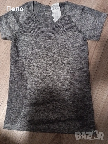 Тениска Nike