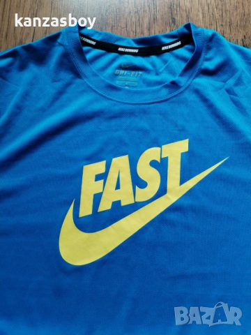 Nike - страхотна мъжка тениска КАТО НОВА M