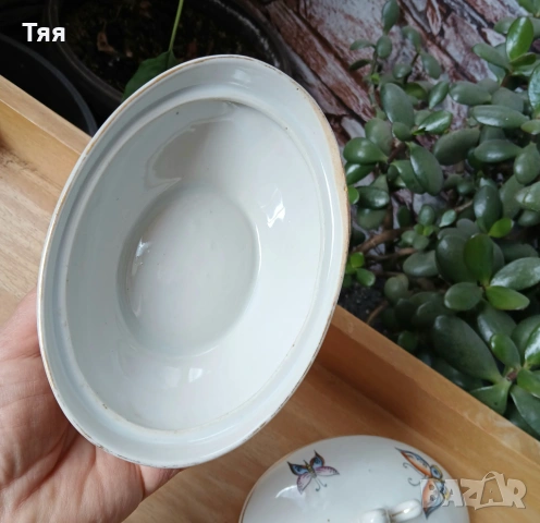 БГ порцеланова захарничка с пеперуди , снимка 7 - Аксесоари за кухня - 54098040