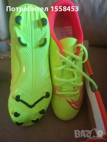 Футболни обувки Nike Mercurial Vapor 14 Club FG/MG, снимка 3 - Детски маратонки - 54990243